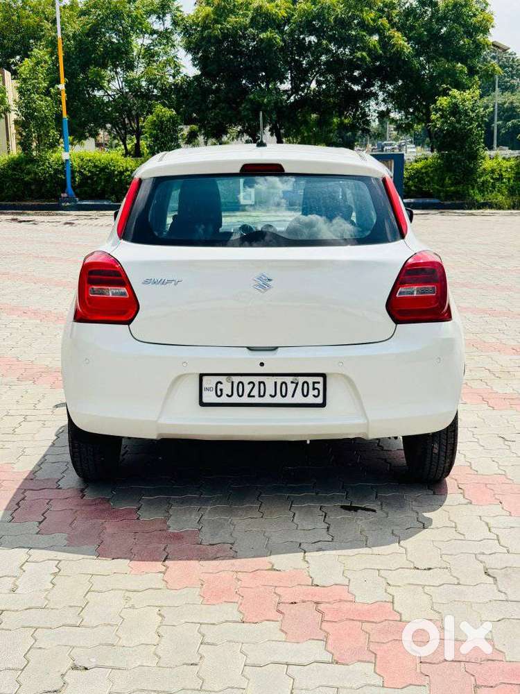 Maruti Suzuki Swift Vvt Vxi, 2021, Petrol