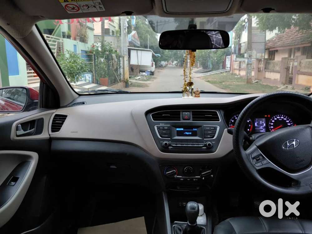 Hyundai I20 Sportz 2018 Year