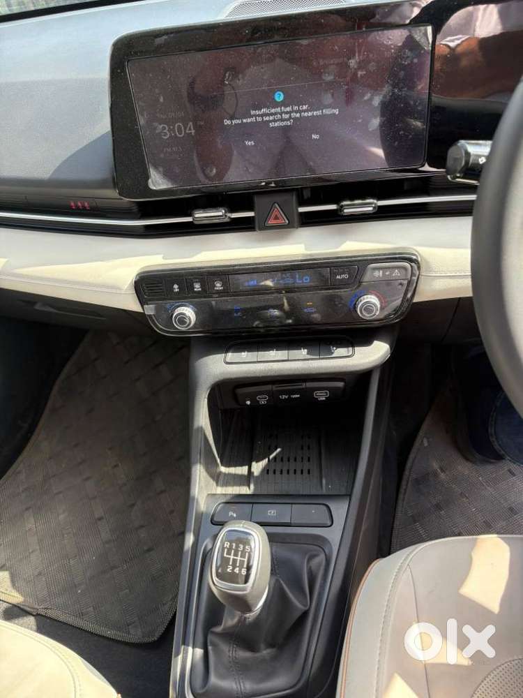 Hyundai Verna 1.5 Sx (o) Petrol Mt, 2025, Petrol