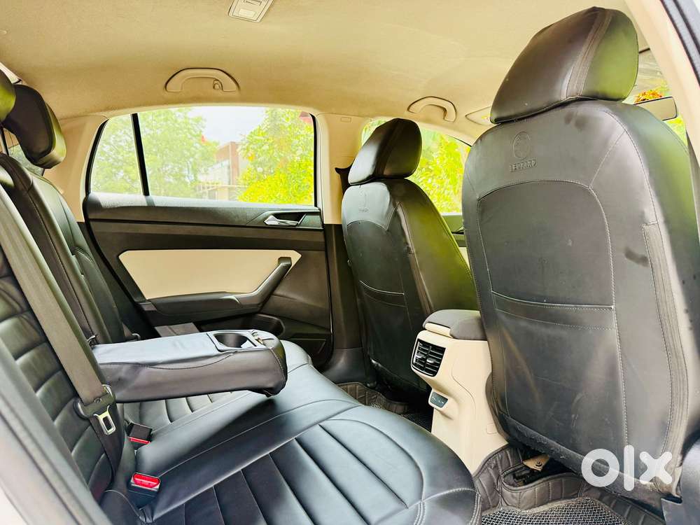 Skoda Slavia 1.0 Ambition Tsi, 2022, Petrol