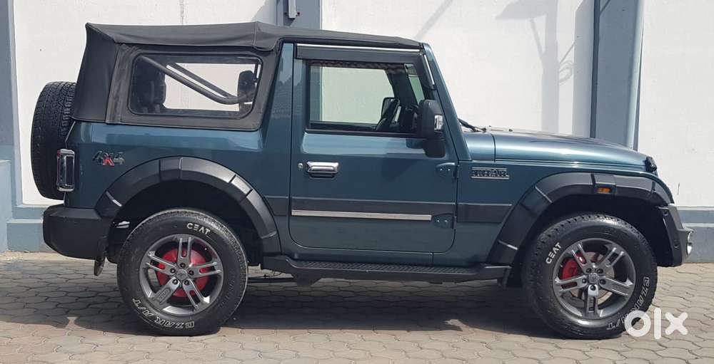 Mahindra Thar Lx 4-str Convertible At, 2021, Petrol