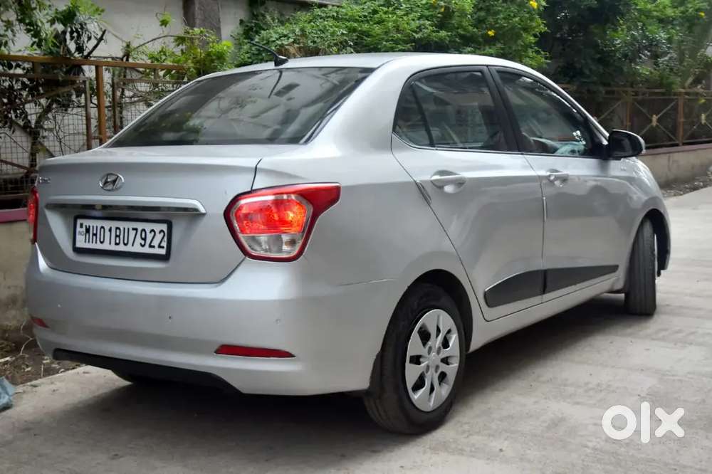 Hyundai Xcent Petrol Manual 2014