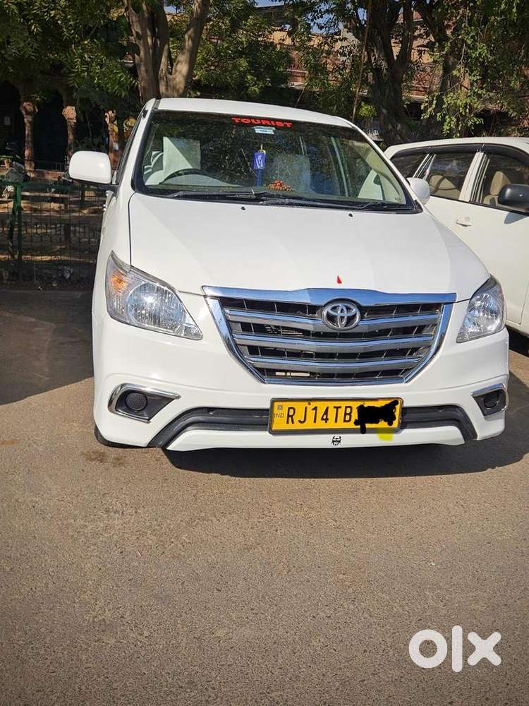 Toyota Innova 2012 Diesel Well Maintained