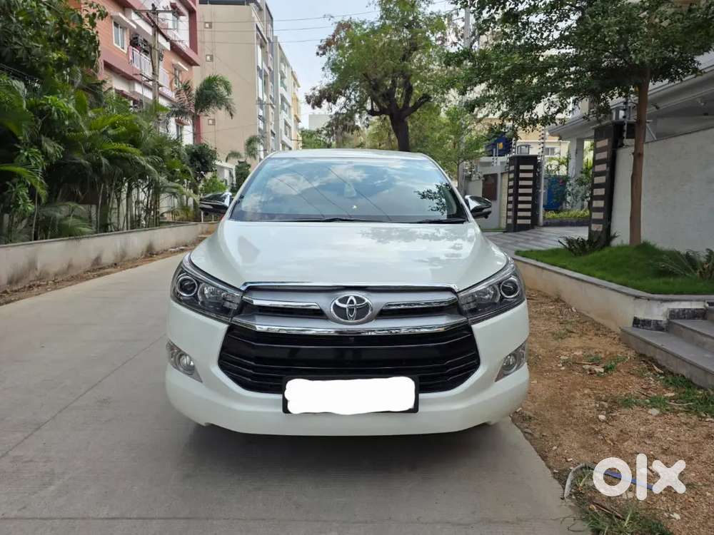 Toyota Innova Crysta 2017 Diesel At 7str