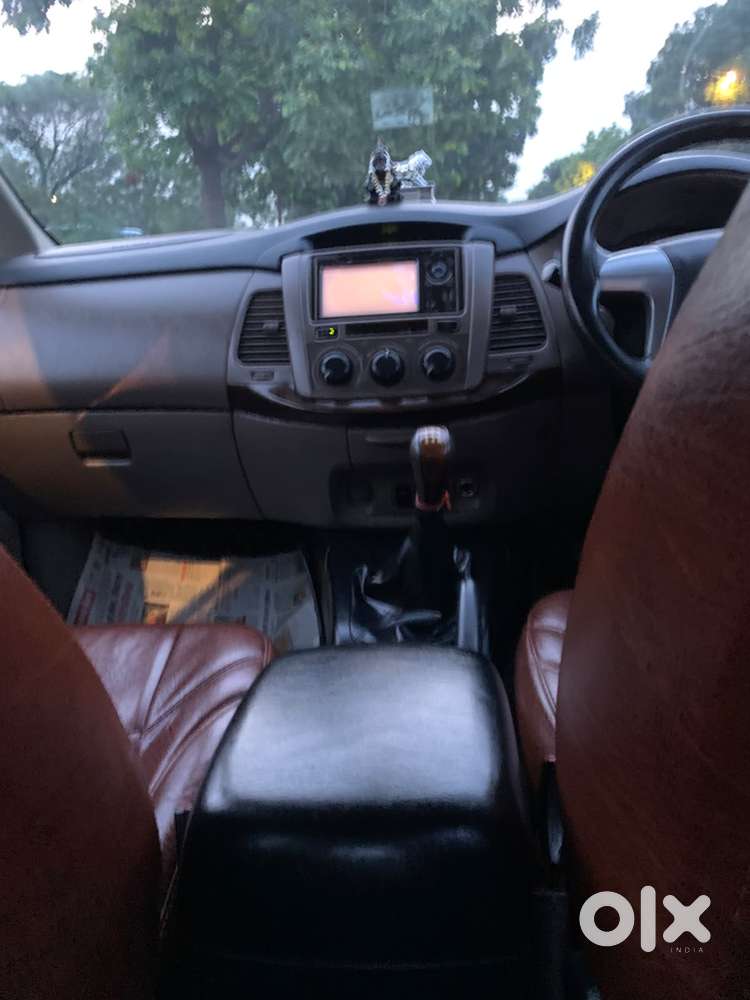 Toyota Innova 2.5 Gx 7 Seater Bs Iv, 2015, Diesel