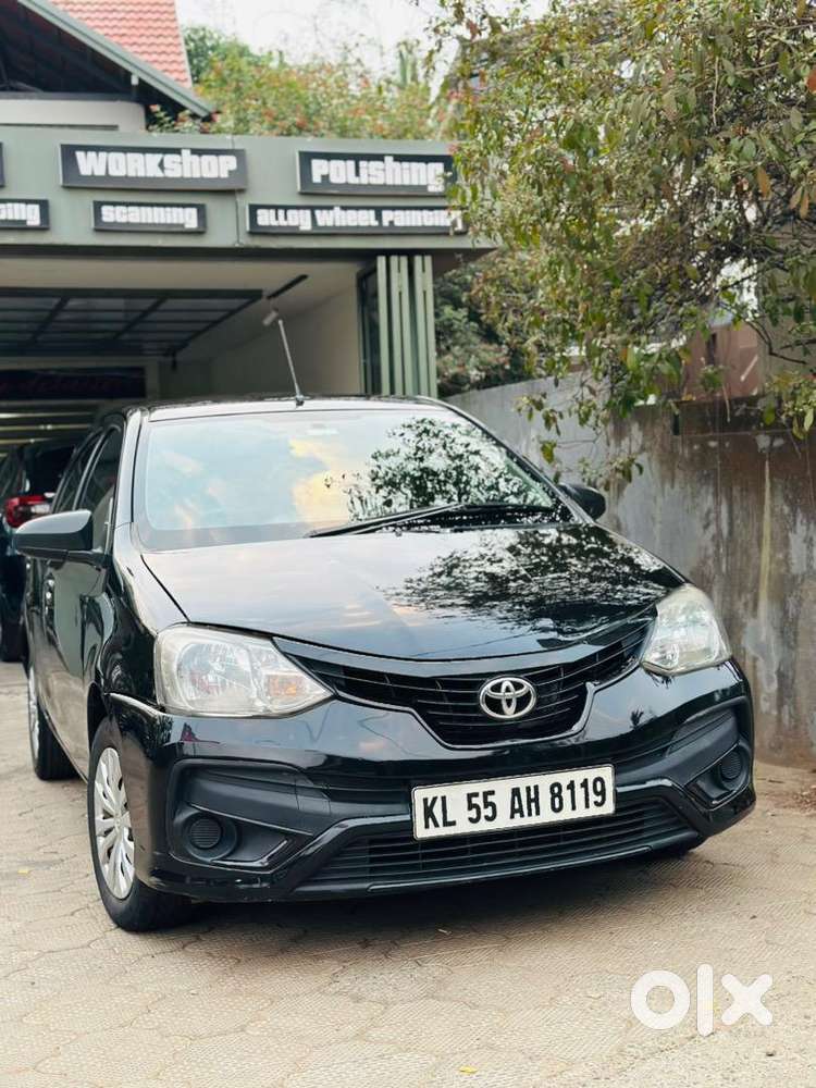 Toyota Etios Liva 2013