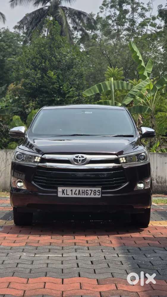 Innova Crysta 2.8 Z Automatic With Service Record In Brand New Conditi