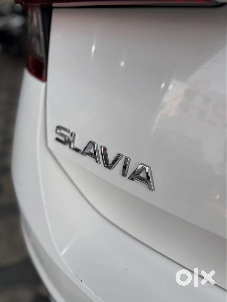 Skoda Slavia 1.5 Tsi Style At, 2023, Petrol