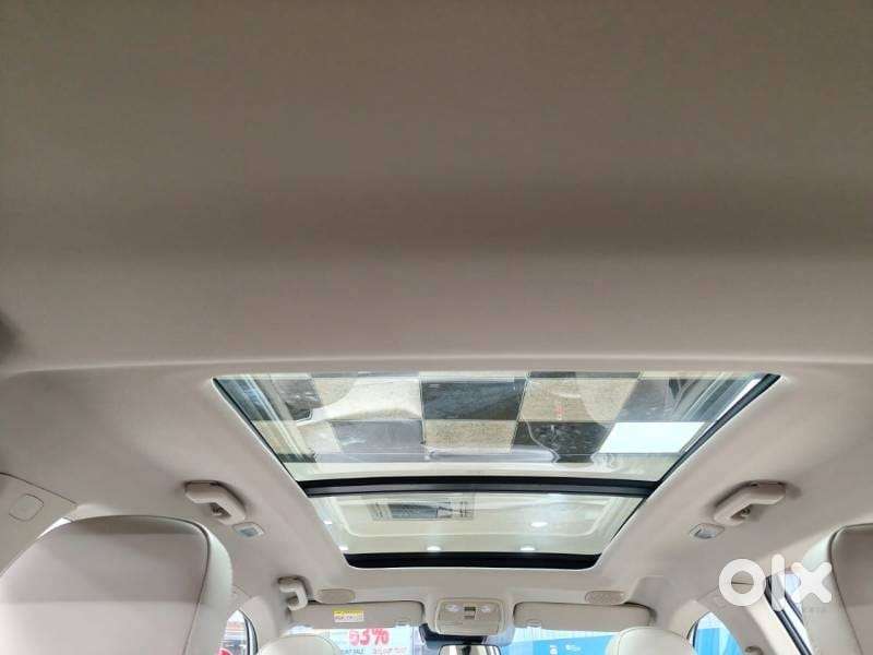 Mahindra Xuv700 2.0 Ax 7 Petrol At Luxury Pack Str, 2022, Petrol