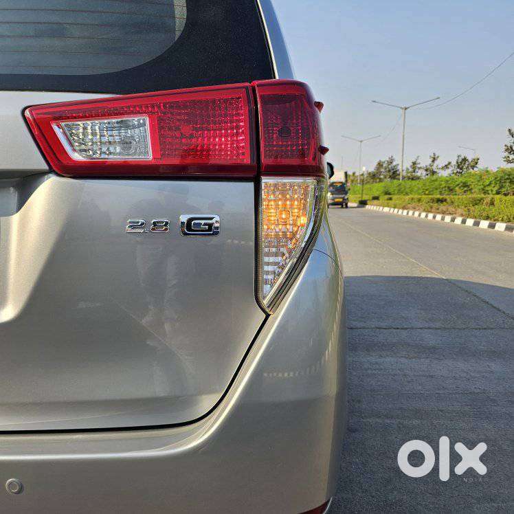 Toyota Innova Crysta 2.8 Gx At, 2016, Diesel