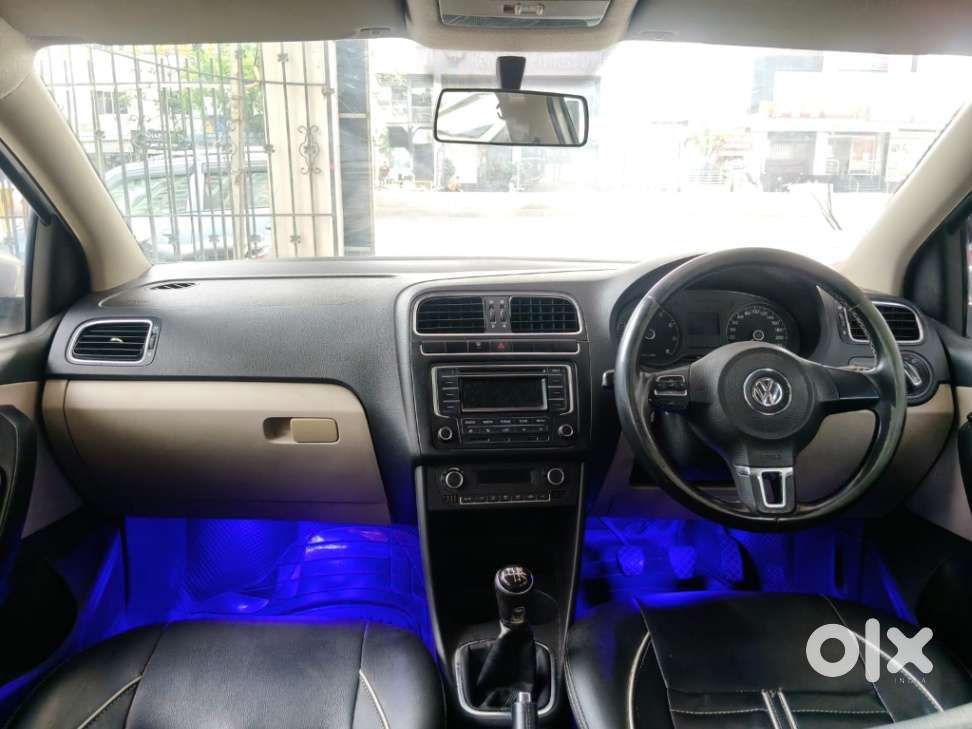 Volkswagen Polo Petrol Highline 1.6l, 2013, Petrol