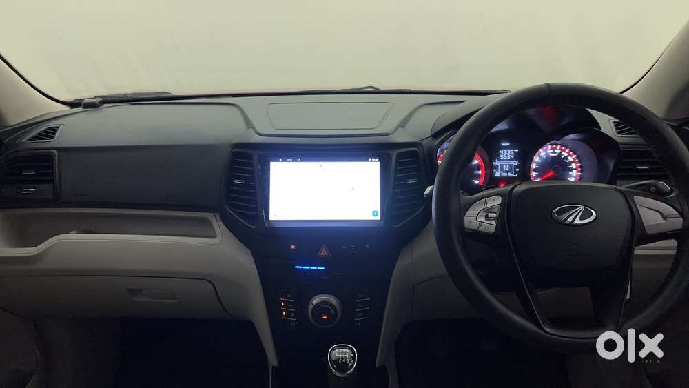 Mahindra Xuv300 W6, 2022, Petrol