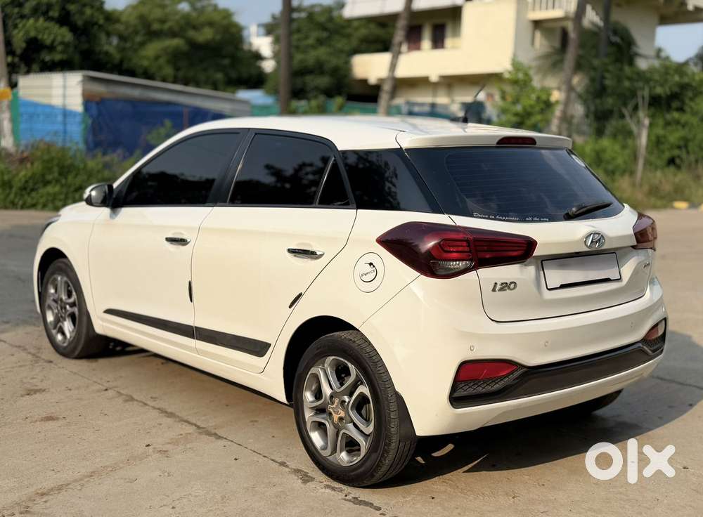 Hyundai I20 Asta (o) 1.2 Mt, 2018, Petrol