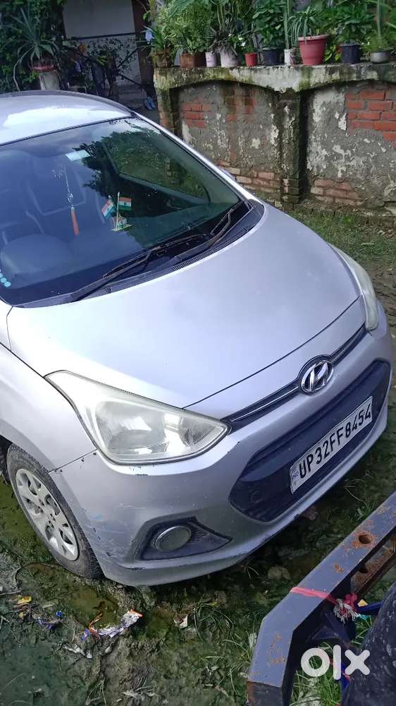 Car Me Koi Kami Nahi Hai