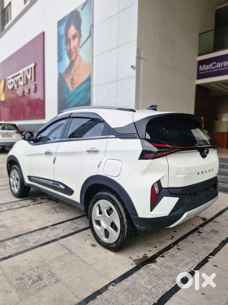 Tata Nexon Fearless Plus (ps) 1.2 Icng 6mt Red Dark Edition, 2025, C..