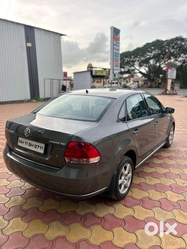 Volkswagen Vento Celeste 1.6 Highline, 2013, Diesel