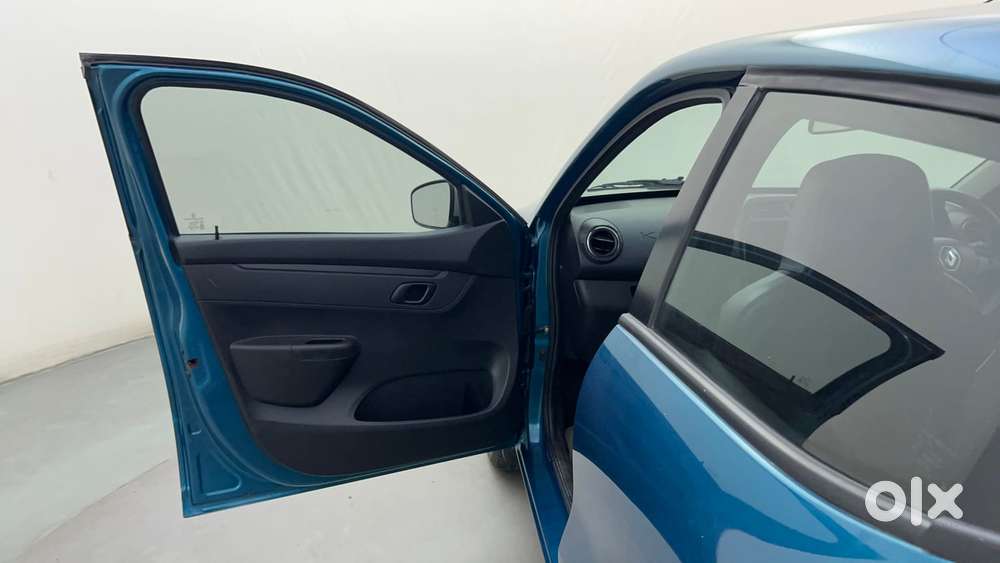 Renault Kwid 1.0 Rxt Amt, 2023, Petrol