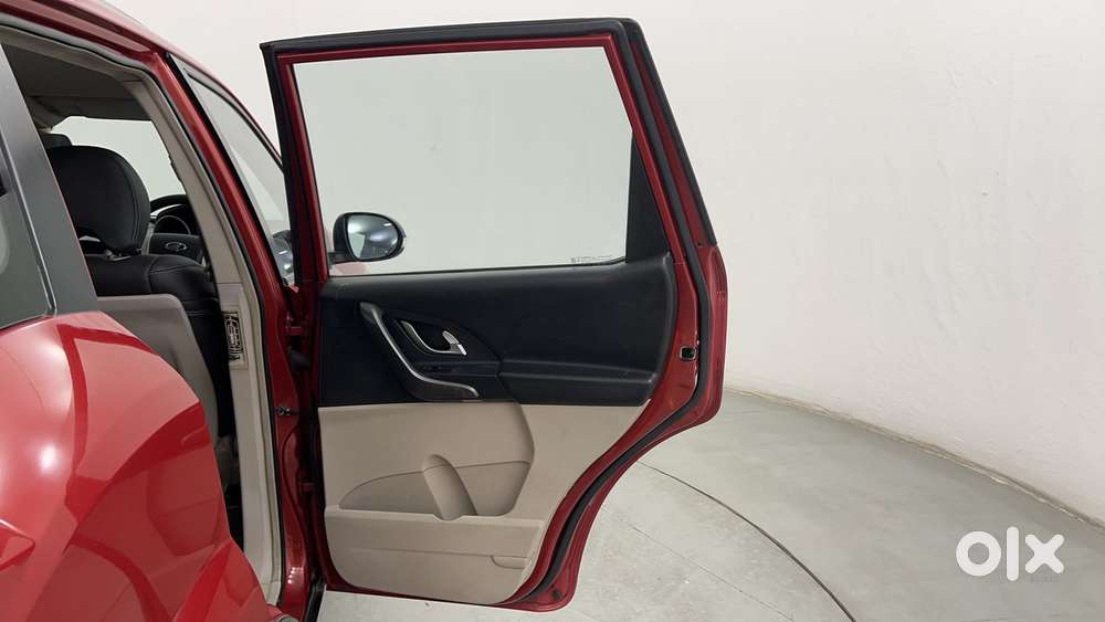 Mahindra Xuv500 W6 2wd, 2017, Diesel