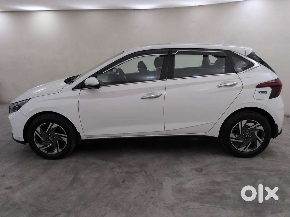 Hyundai New I20 1.0 Asta (o) Turbo Dct, 2023, Petrol