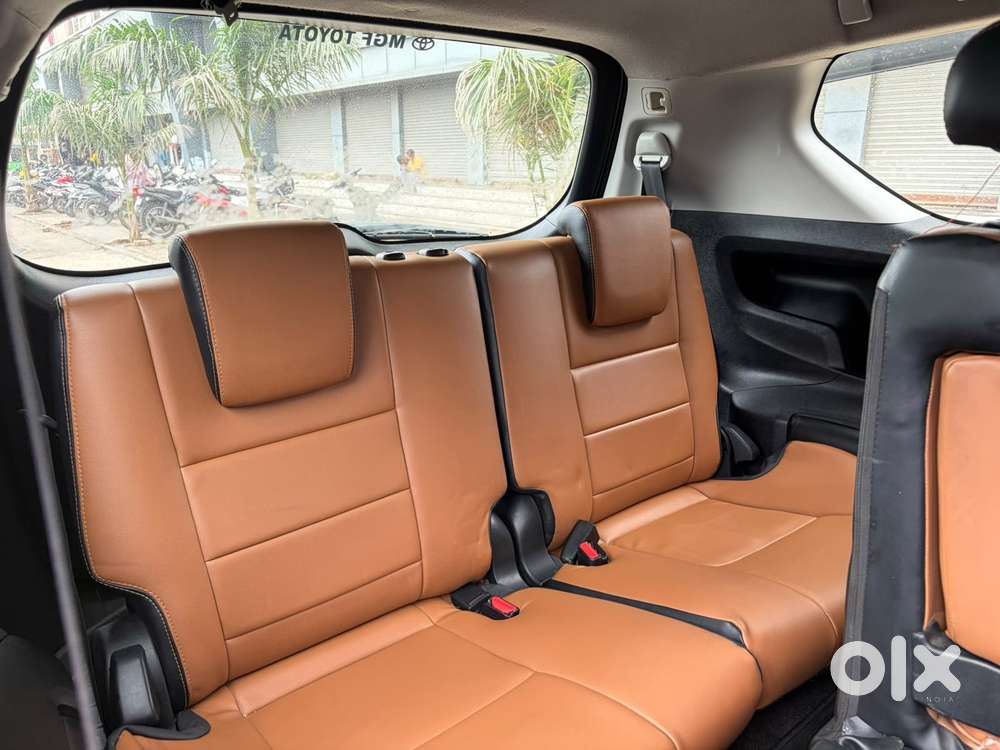 Toyota Innova Crysta 2.4 Gx Limited Edition 8 Str, 2021, Diesel