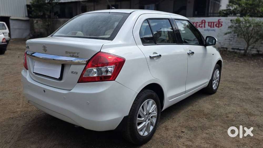 Maruti Suzuki Swift Dzire 1.2 Zxi Bsiv, 2015, Petrol
