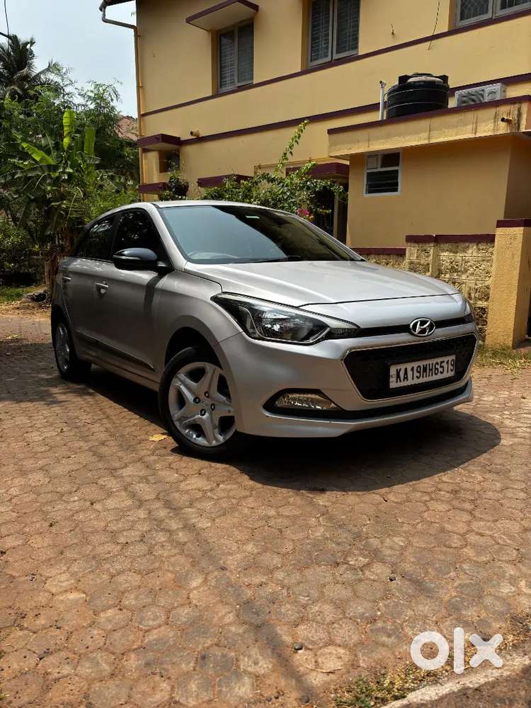 Hyundai I20 Asta 2017 Single Owner Showroom Maintained