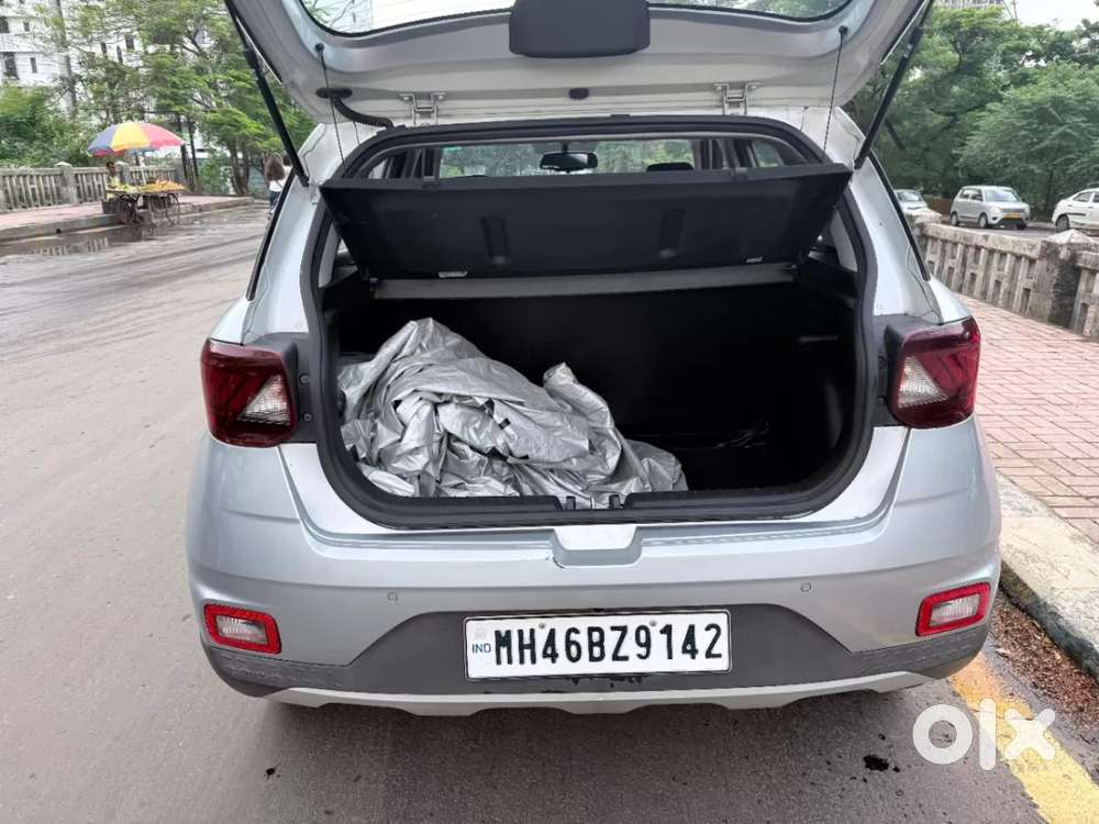 Hyundai Venue 1.0 Sx (o) Turbo Dct, 2022, Petrol