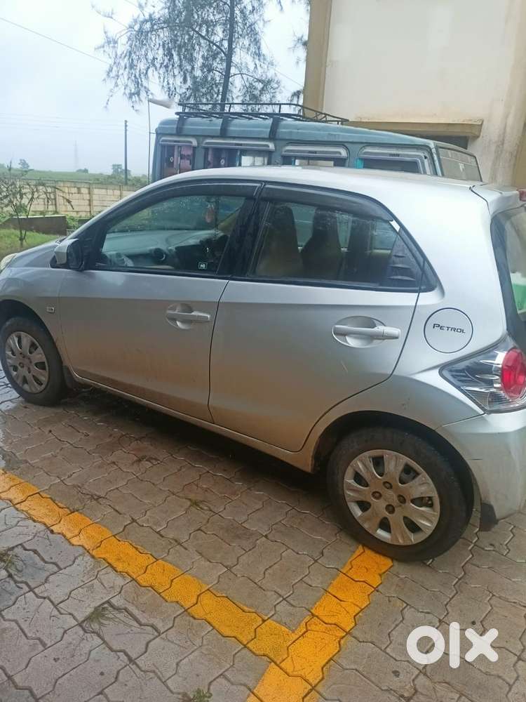 Honda Brio 2012 Petrol Well Maintained