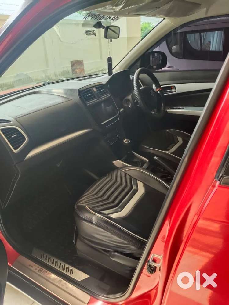 Maruti Suzuki Vitara Brezza 1.5 Zxi Plus Dual Tone, 2021, Petrol