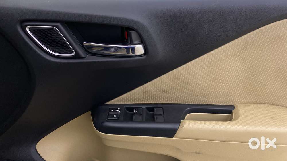 Honda City I-vtec V, 2018, Petrol