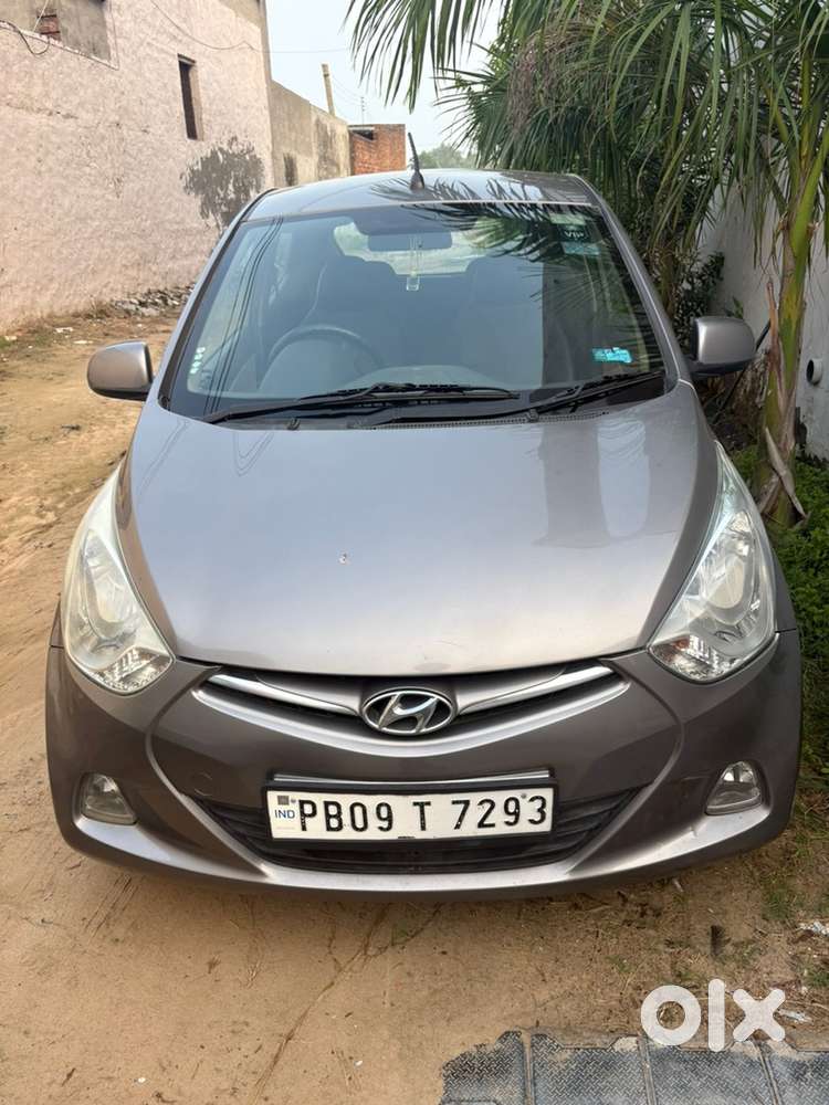 Hyundai Eon Petrol Sportz Top Model