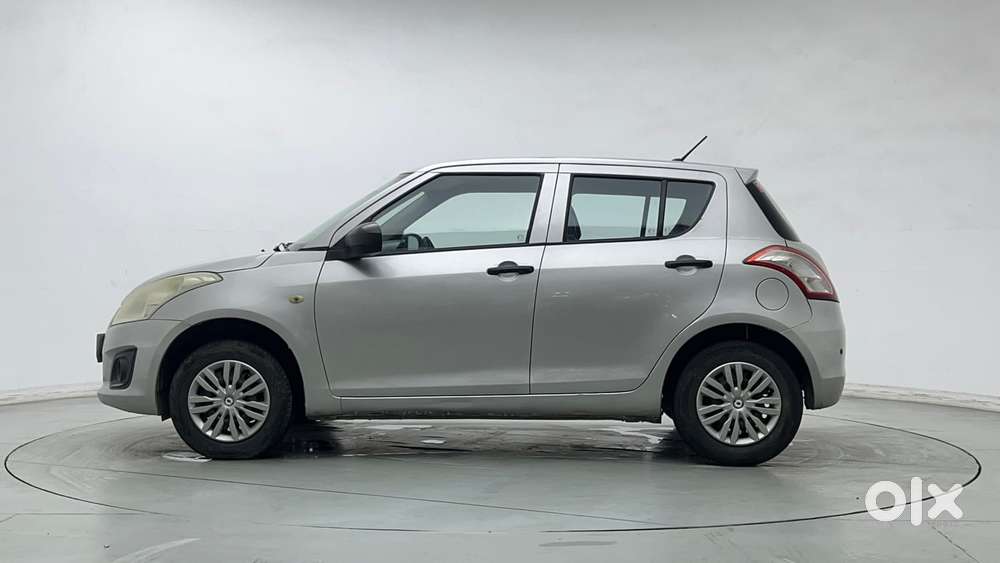 Maruti Suzuki Swift 1.2 Lxi (o), 2015, Petrol