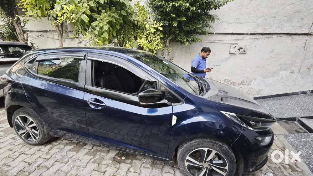 Tata Altroz Xz Icng 2023