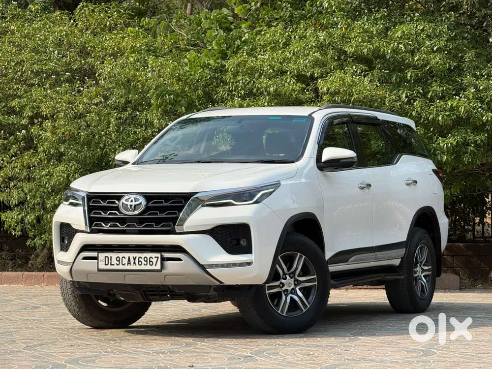 Toyota Fortuner 4x2 At 2.7 Petrol, 2022, Petrol