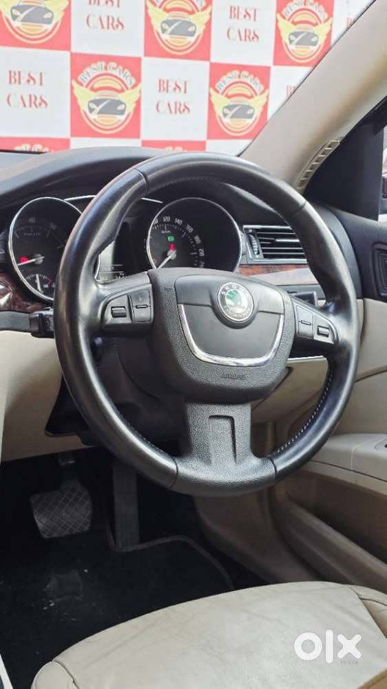 Skoda Superb Elegance 2.0 Tdi Cr At, 2013, Petrol