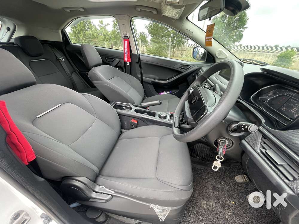 Tata Nexon Creative Plus S 1.5 Revotorq Diesel 6 Mt, 2025, Diesel