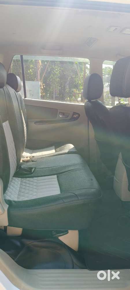 Toyota Innova 2.5 Vx 8 Str, 2014, Diesel