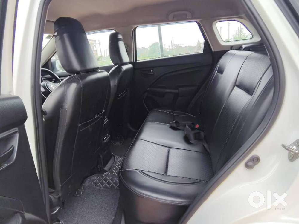 Maruti Suzuki Brezza 1.5 Lxi Smart Hybrid, 2023, Petrol