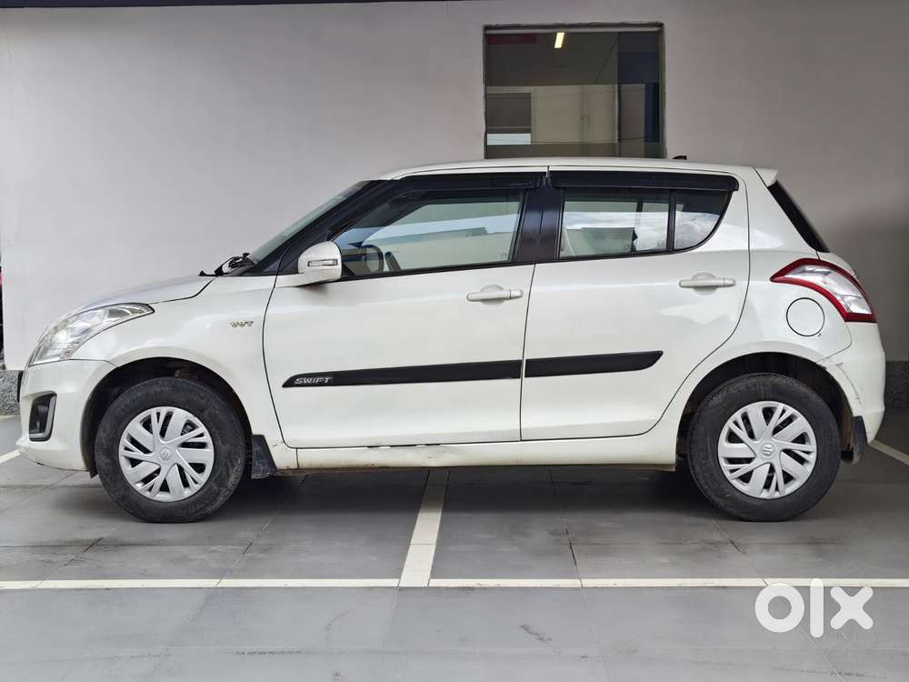 Maruti Suzuki Swift VXI ABS BSIV, 2016, Petrol