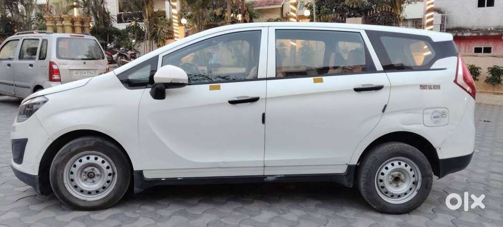 Mahindra Marazzo M2 8str, 2022, Diesel