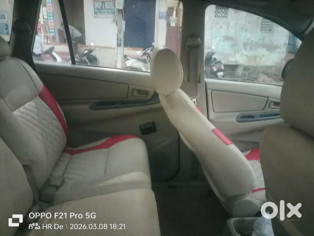 Toyota Innova 2010 Diesel 220000 Km Driven