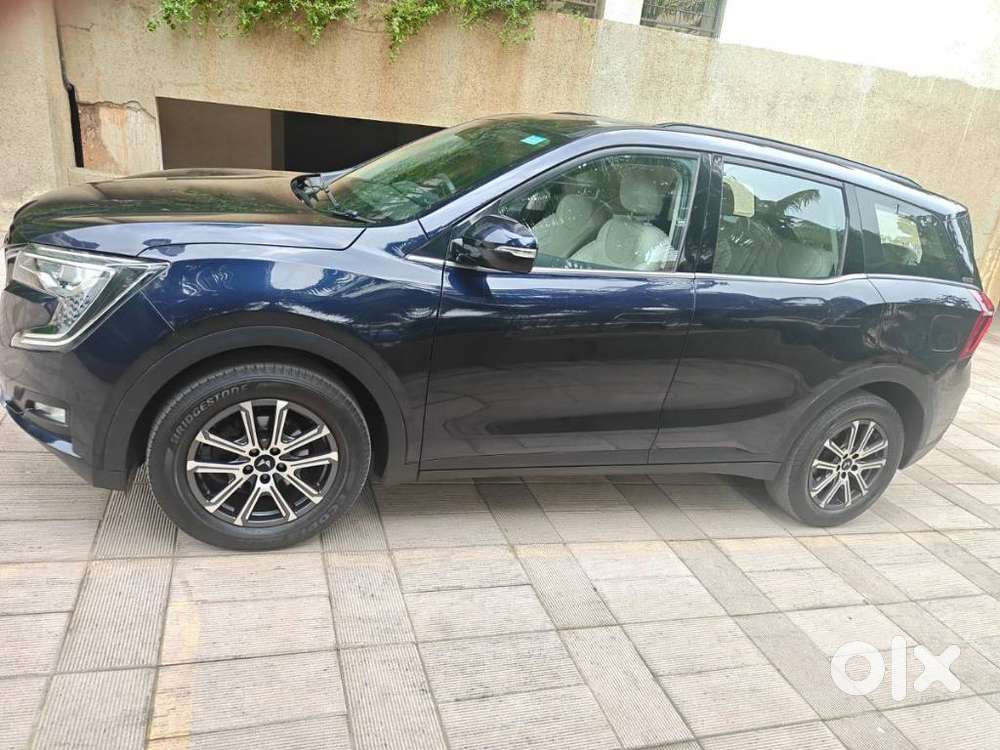 Mahindra Xuv700 2.0 Ax 7 Petrol At Str, 2024, Petrol