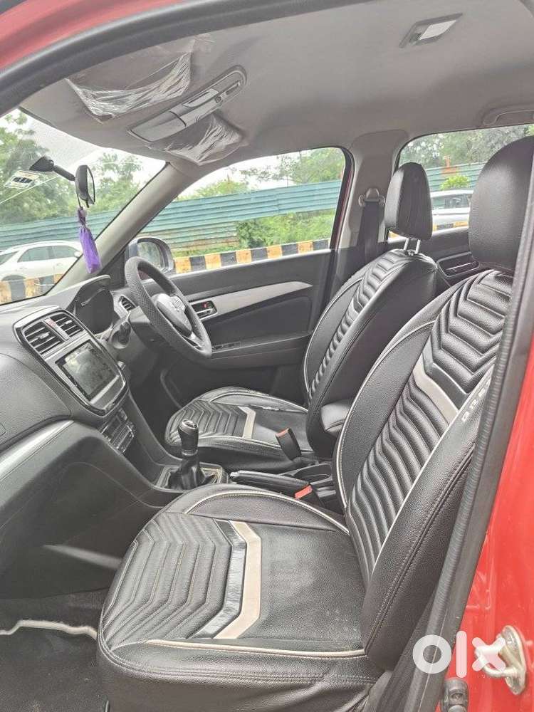 Maruti Suzuki Brezza 1.5 Zxi Smart Hybrid, 2020, Petrol