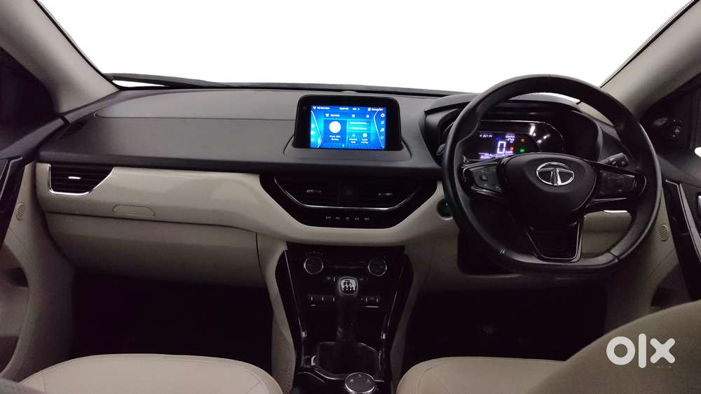Tata Nexon 1.2 Revotron Xz Plus Premium, 2022, Petrol