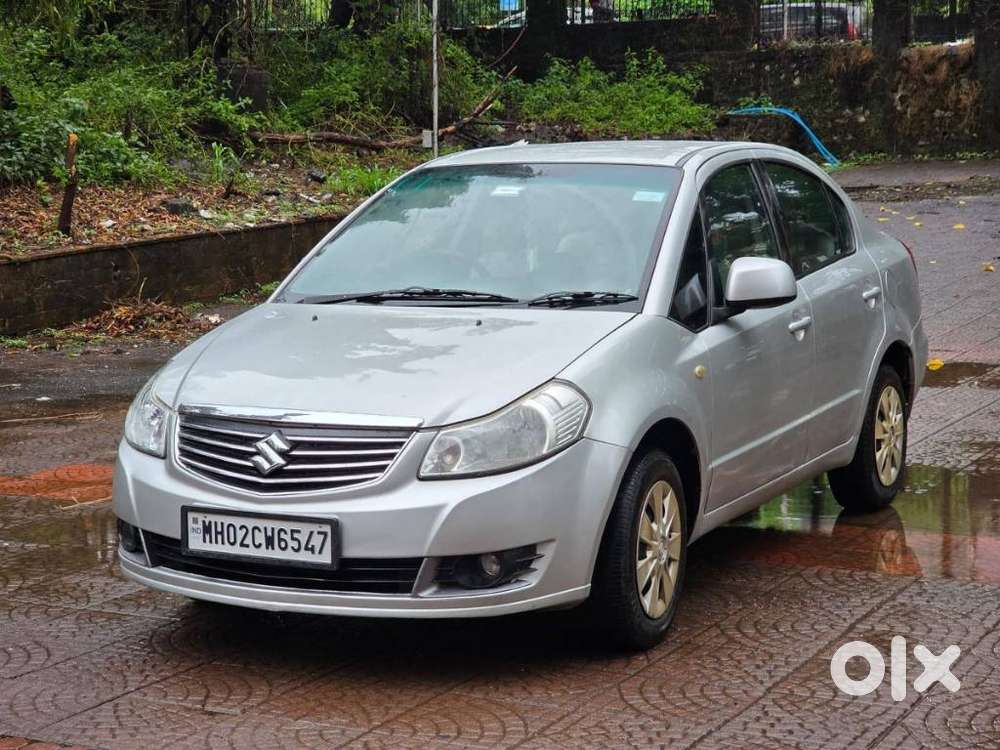 Maruti Suzuki Sx4 Vxi Bsiv, 2013, Petrol