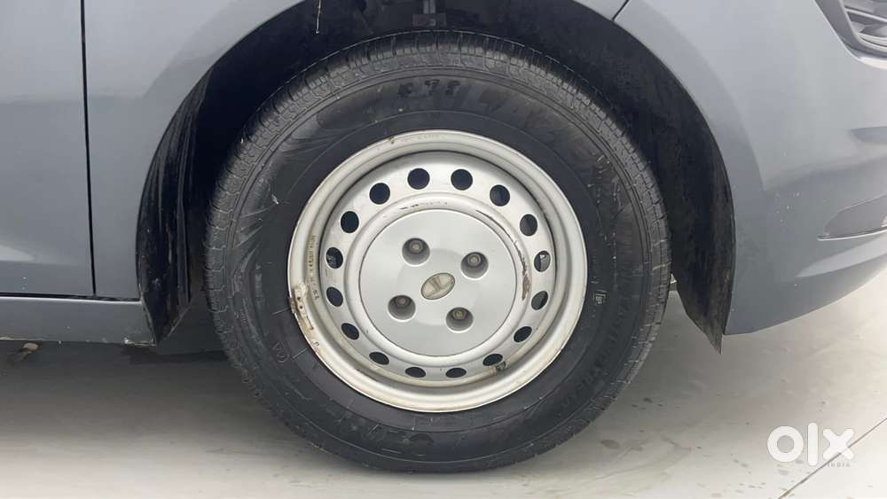 Tata Altroz 1.2 Xm, 2021, Petrol