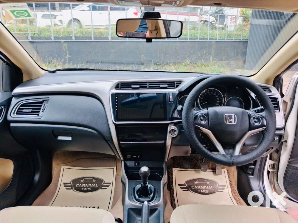 Honda City I-vtec V, 2017, Petrol