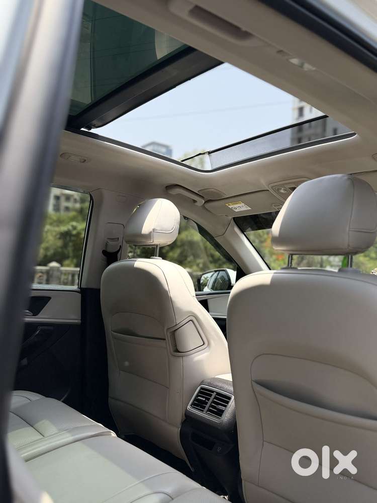 Mahindra Xuv700 2.2 Ax 7 Diesel At Luxury Pack Str, 2022, Diesel