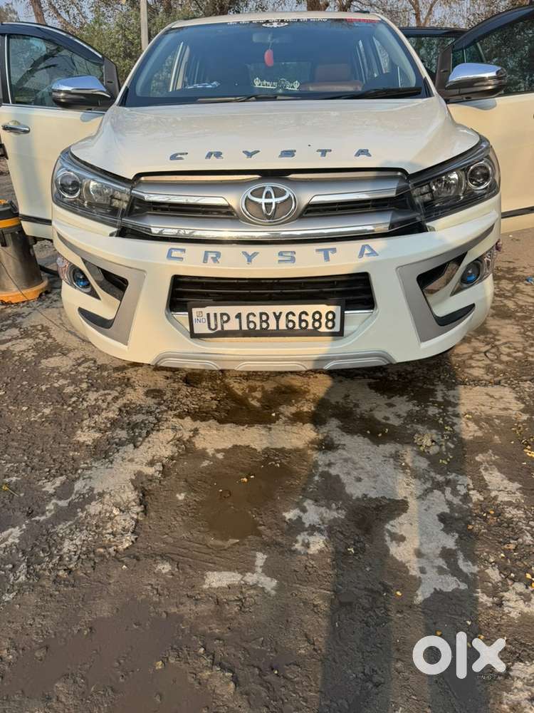 Toyota Innova Crysta 2018 Diesel Well Maintained