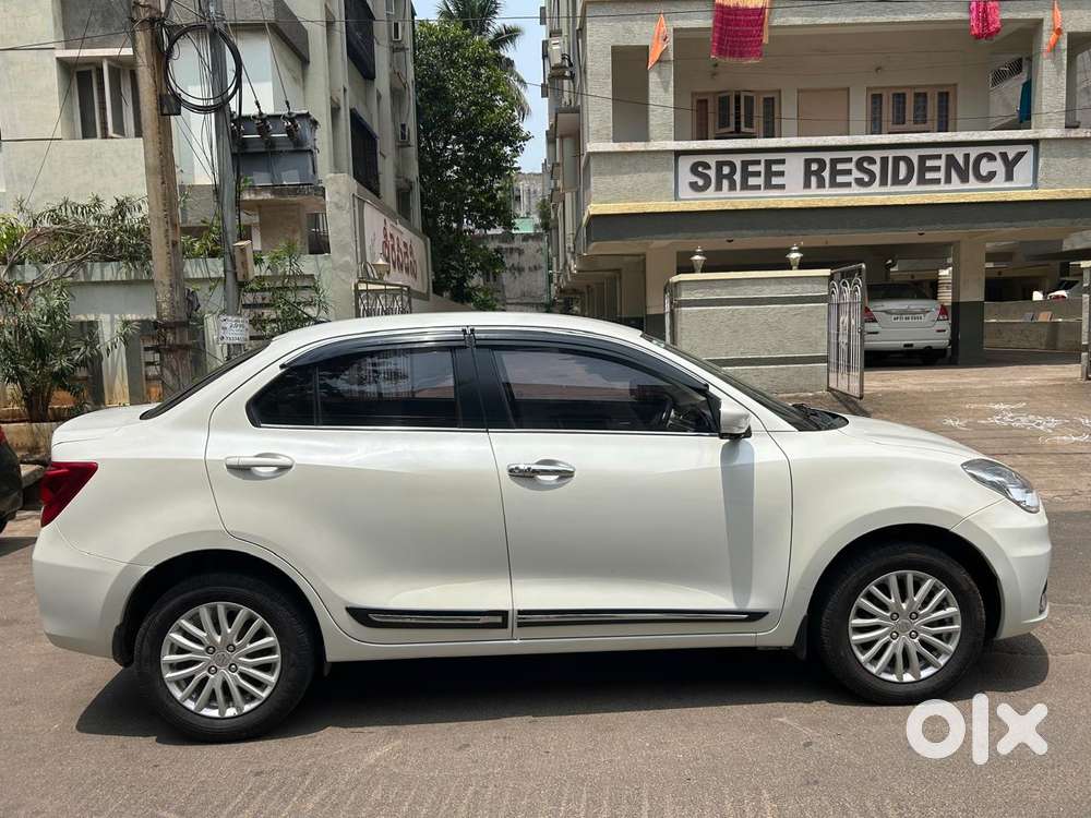 Maruti Suzuki Swift Dzire 1.3 Zxi, 2024, Petrol